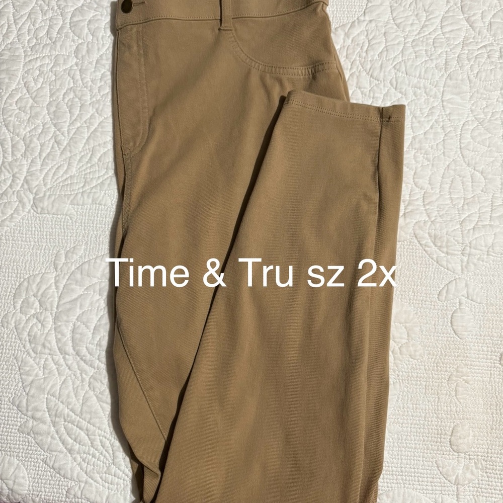 Time & Tru Women’s Tan Pants - 2X